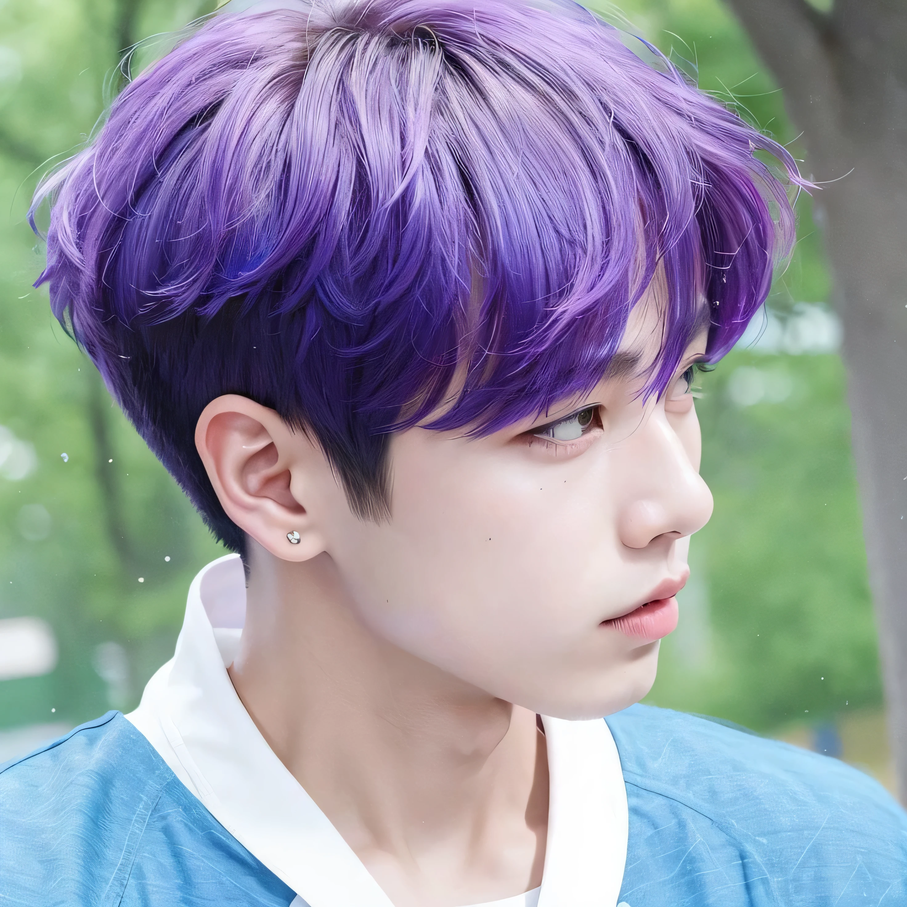Hay un hombre con camisa gris y piercings en las orejas, jungkook, kim doyoung, cai xukun, kim taejin, 1 7 years old - thin faced, hyung tae, taken in the early 2020s, looking away from the camera, Wan adorable cara coreana, shin jeongho, con el pelo corto, bts, diez Lee