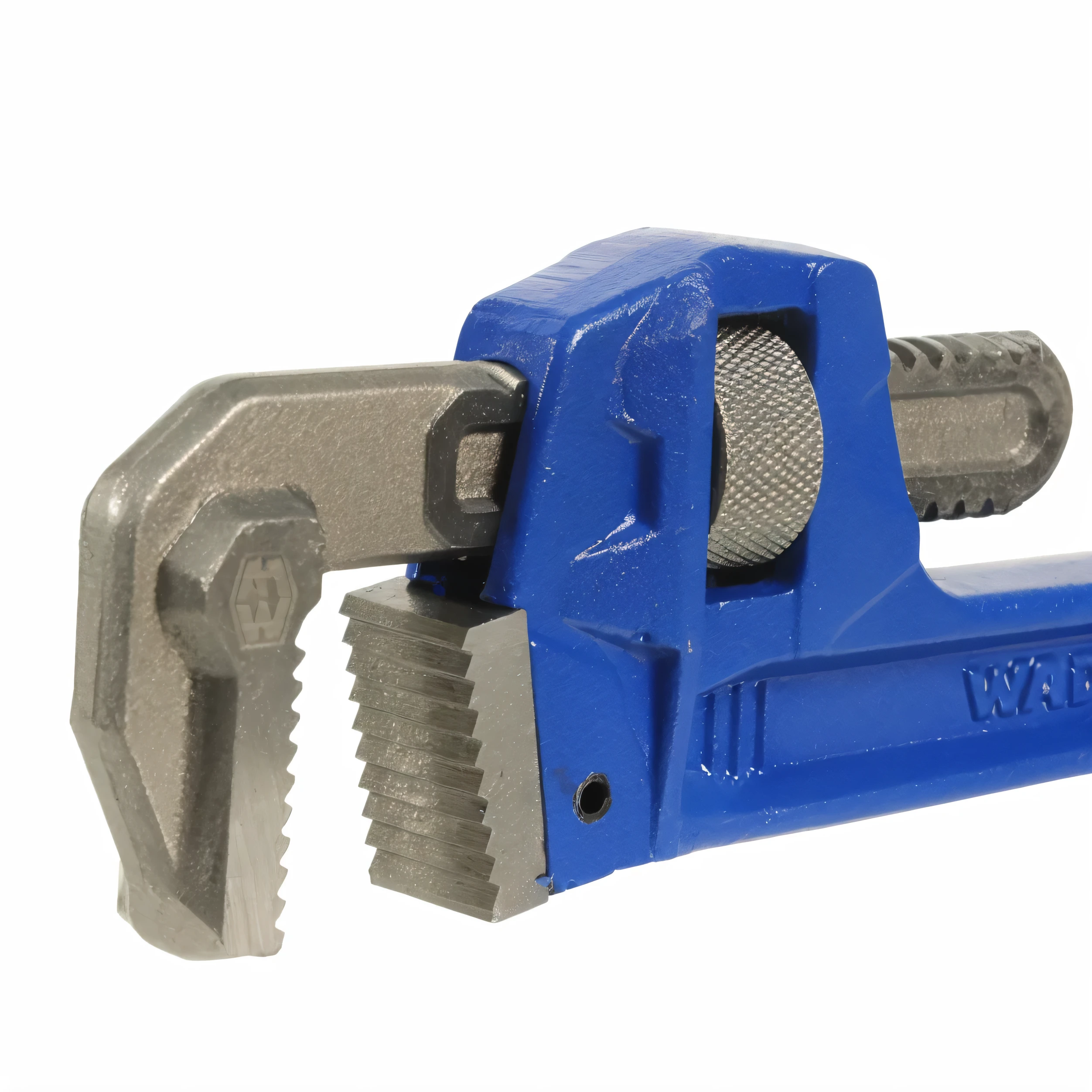 带有蓝色手柄的管wrench的特写, wrench, wrenches, Product close-up photos, High-detail product photos, crescent wrench, Detailed product photos, wrench, Detailed zoom photos, 2 0 0 mm, 200mm, 200mm, view from above, hammer, holding a wrench, wielding a wrench, tool