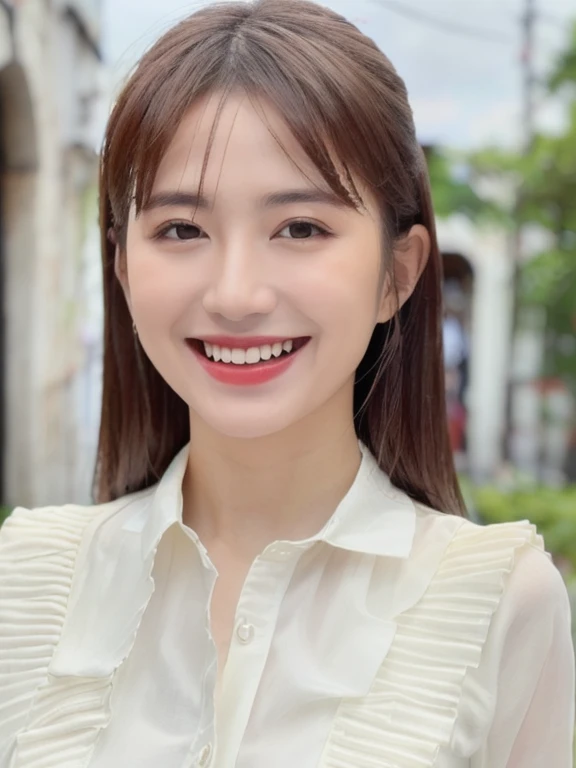 (realistic、masterpiece、Best Quality、8K、highres、high resolution:1.3)、1 girl、Huge breasts、smile、white bikini、looking at viewers、super fine face and eyes、long hair、 upper body、
