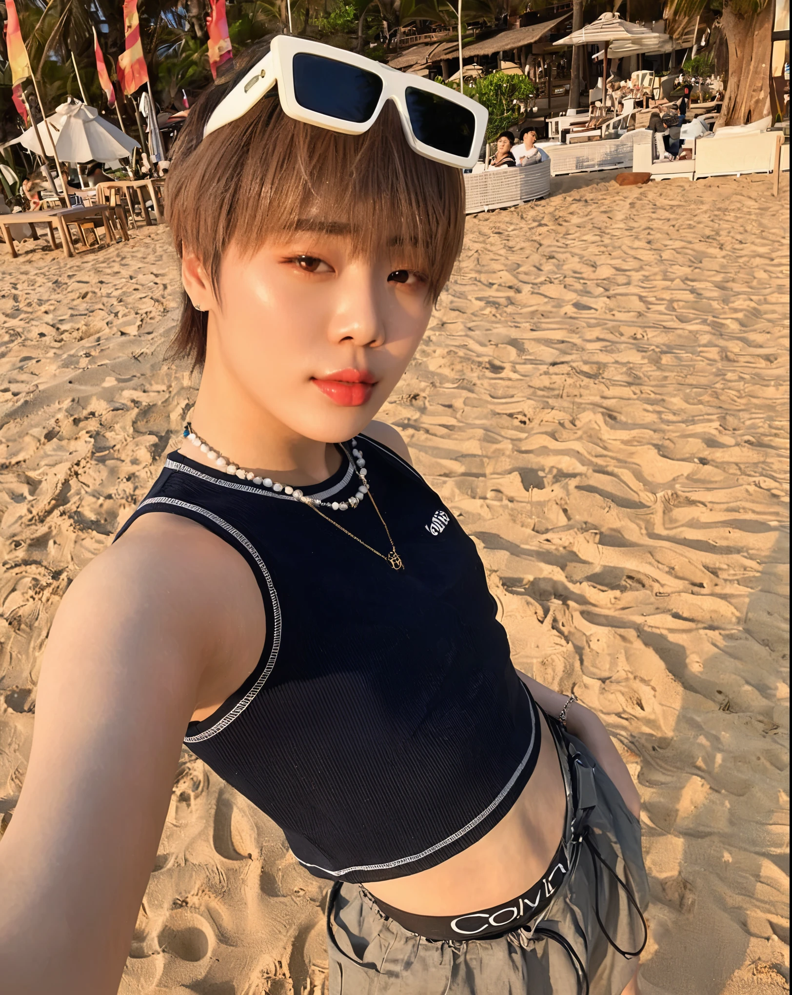 there is a woman looking on the beach taking a selfie, Jung Jaehyun, park Jimin, Cai Xukun, Jimin, Jungkook, Hong junho hyung, imagem de perfil, hyung tae, na praia, taejune kim, imagem de perfilture 1024px, Jimin\the full lips, na praia, Jinyoung Shin, posando em uma praia com o oceano