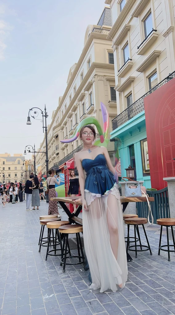 (8k, RAW photo, photorealistic:1.25), ( lip gloss, eyelashes, glossy side, shiny skin, best quality, ultra high resolution, depth of field, chromatic aberration, caustics, wide light, natural shadows, headwear, Kpop idol), (dreamy and romantic compositions: 1.5), light pink style, 1girl, (sky witch: 1.5), tall and thin beauty goddess, flowing dress, conservative girl, cloud goddess, flowing realistic fabric, wearing flowing dress, realistic, blue sky in background, (wind: 1.5), (full body: 1.5), add_detail,