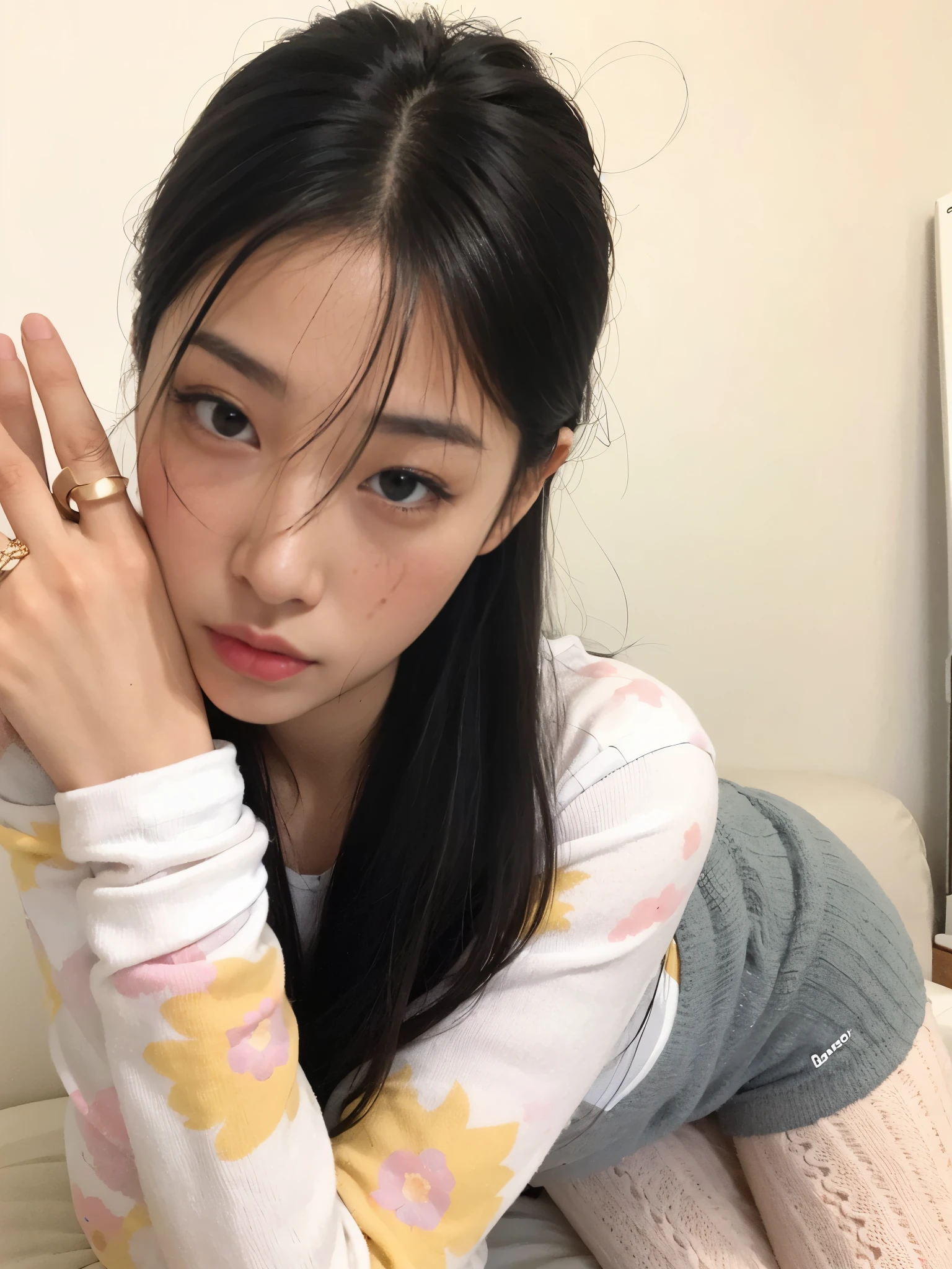 there is a woman sitting on a bed with a ring on her finger, jennie blackpink, Kim Doyoung, Ulzzang, Heonhwa Choe, coreana, Linda jovem coreana, Jaeyeon Nam, Jinyoung Shin, Kimi Takemura, Linda jovem coreana, Gongbi, Lee Ji-Eun, Lee Ji-eun, linda mulher sul-coreana