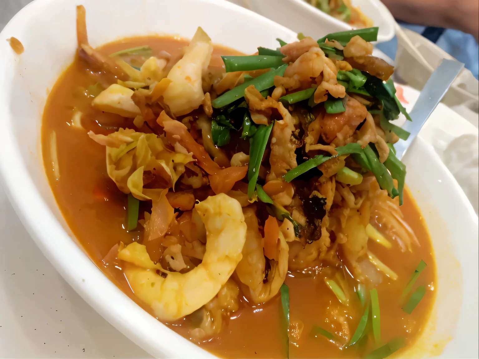 increase the details and present prawns in the praro