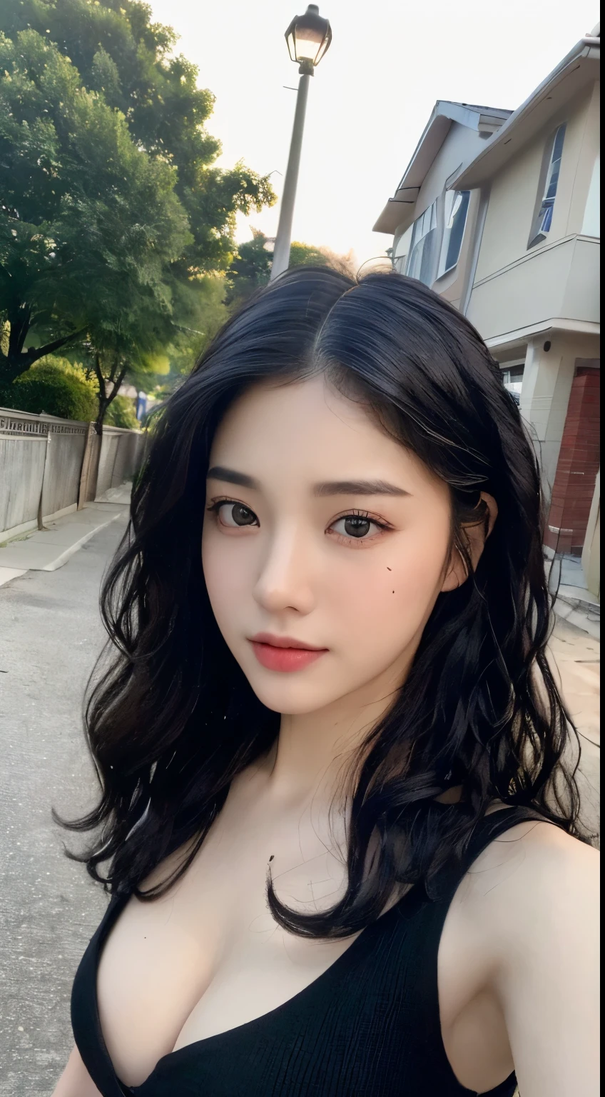 ((Realistic lighting、top-quality、8K、masterpiece:1.3))、Focus:1.2、1 girl in、flawless beauty:1.4、((Wavy black hair、:1.3))、(outside of house、natta:1.2)、Thin Eyes、double eyelid、(In the street)、toward to the camera、(half: 1)、((Casual wear))、
