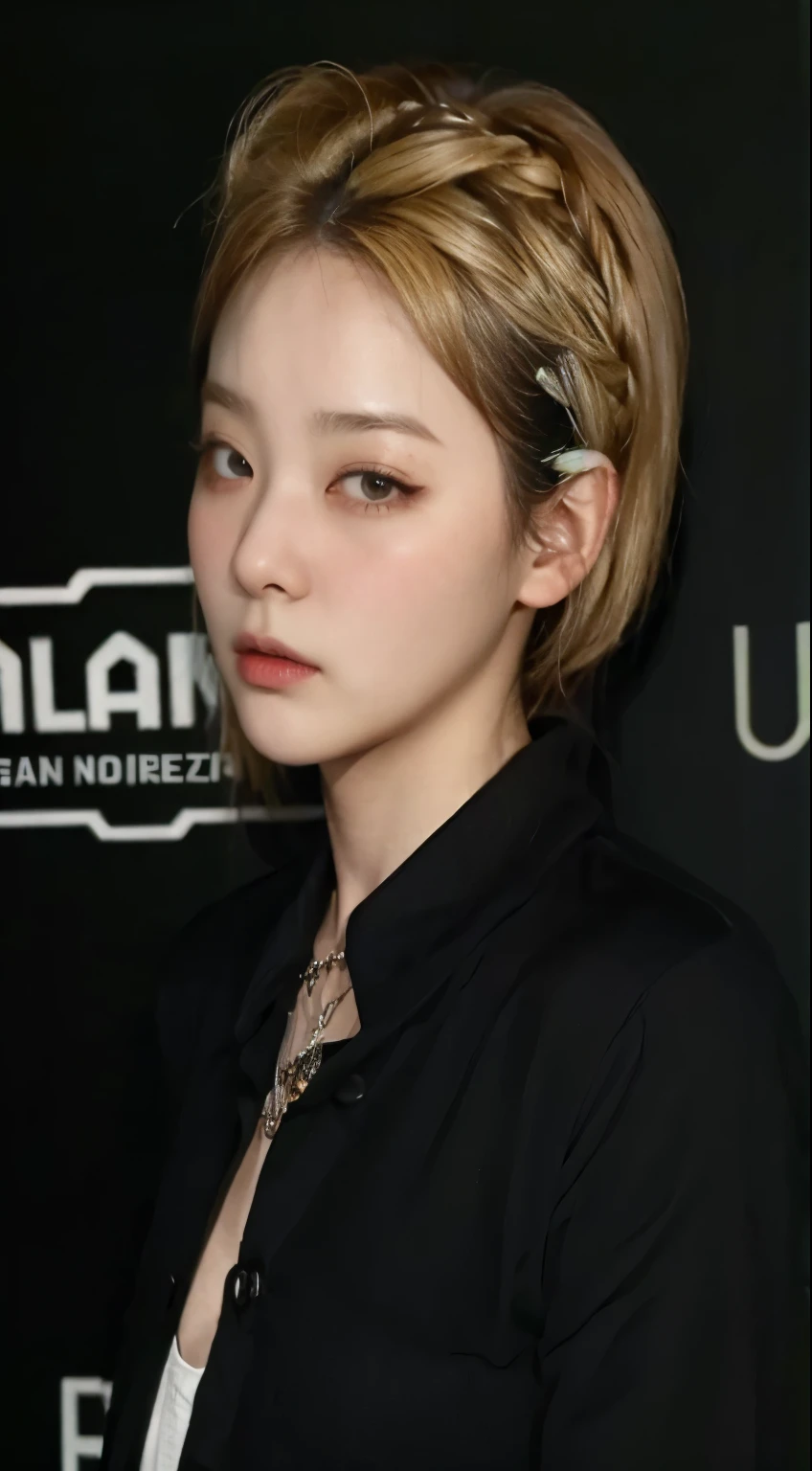 um close up de uma mulher com um corte de cabelo loiro curto, seulgi, artista coreano, Kang Seulgi, atriz feminina da Coreia, Kang Seulgi from red velvet, com cabelo curto, foto de perfil lateral, adorable and pale korean face, cabelo curto platinado moleca, Kang seulgi, Seulgi, linda atriz coreana, female korean idol portrait, Kang Seulgi