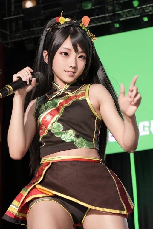 Guan Yinping, Black发, brown eyes, hair accessories, hair flower, Half body, Black, 上Half body,pretty face,Lovely,high school student,Smile,singer,Sing,concert,stage,audience,red and green yellow,enthusiastic