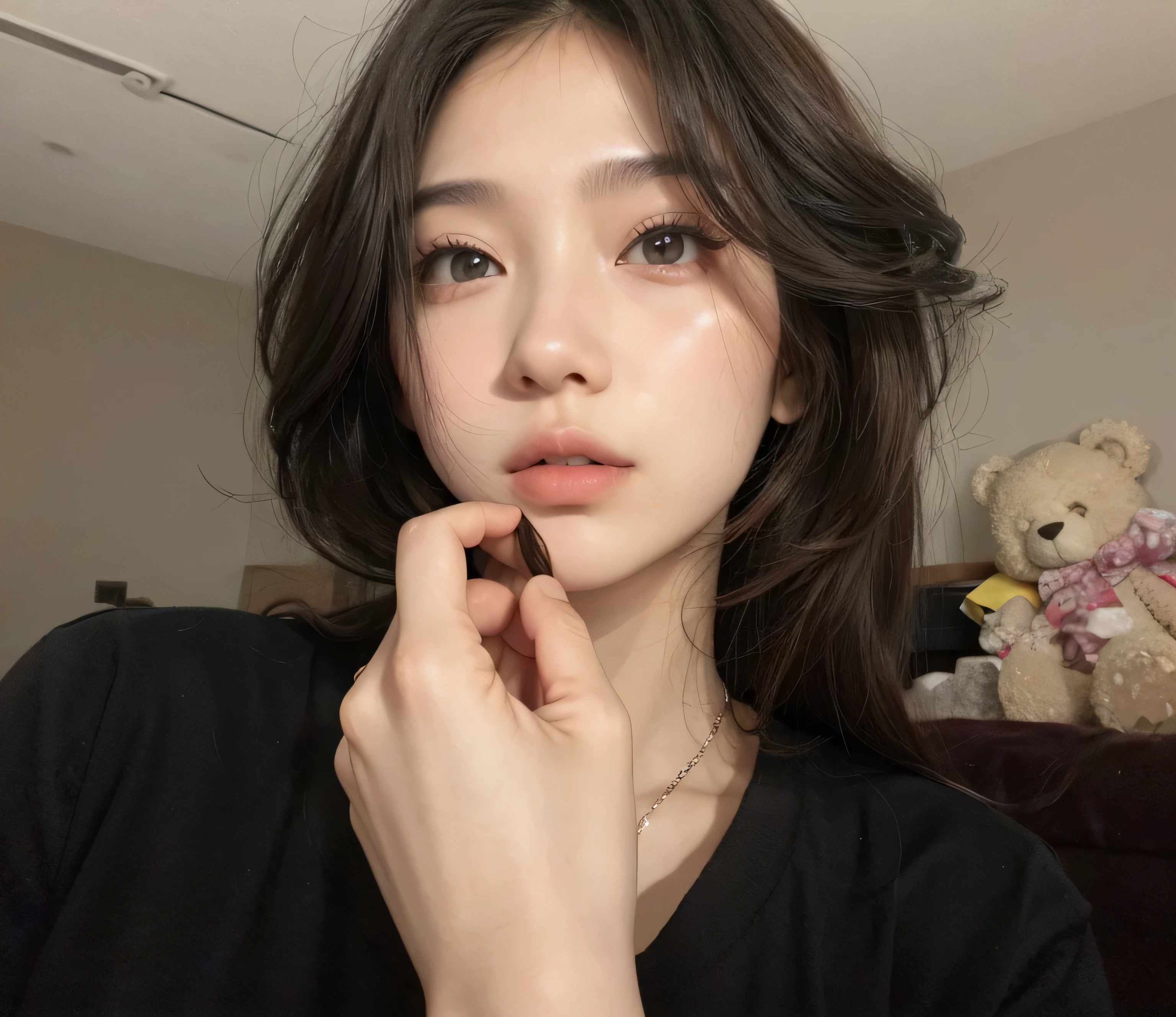 Kizi, korean, Bblack hair, large lips, Youngh 