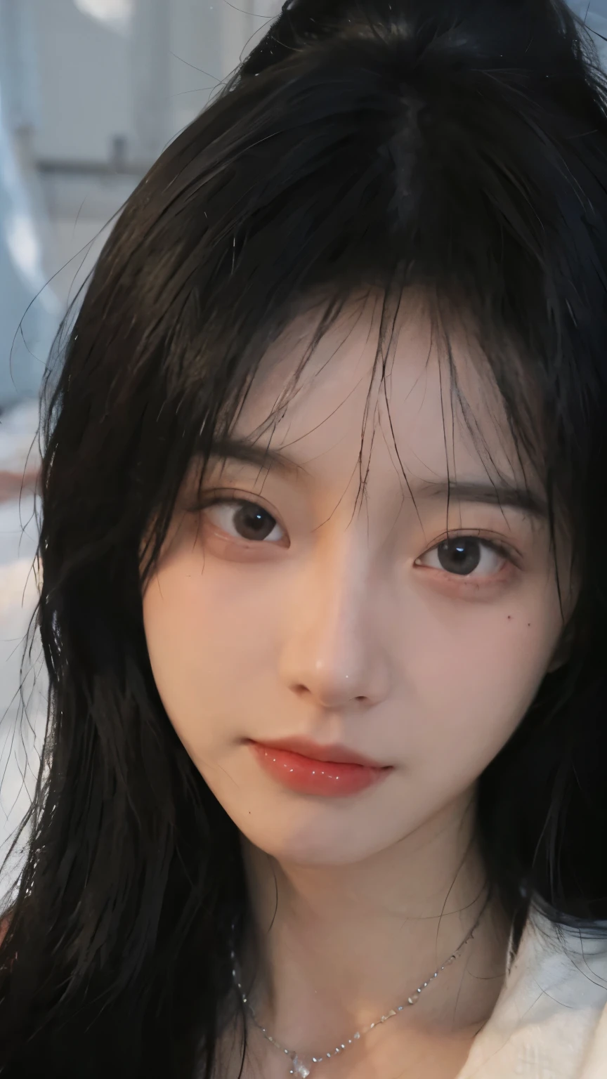 best quality， ultra high resolution， bedroom background，（Upper body：1.4）（realistically：1.4）， necklace，JK，A pair of eyes as clear as snow,Royal sister，girl，looking at the audience， close up 