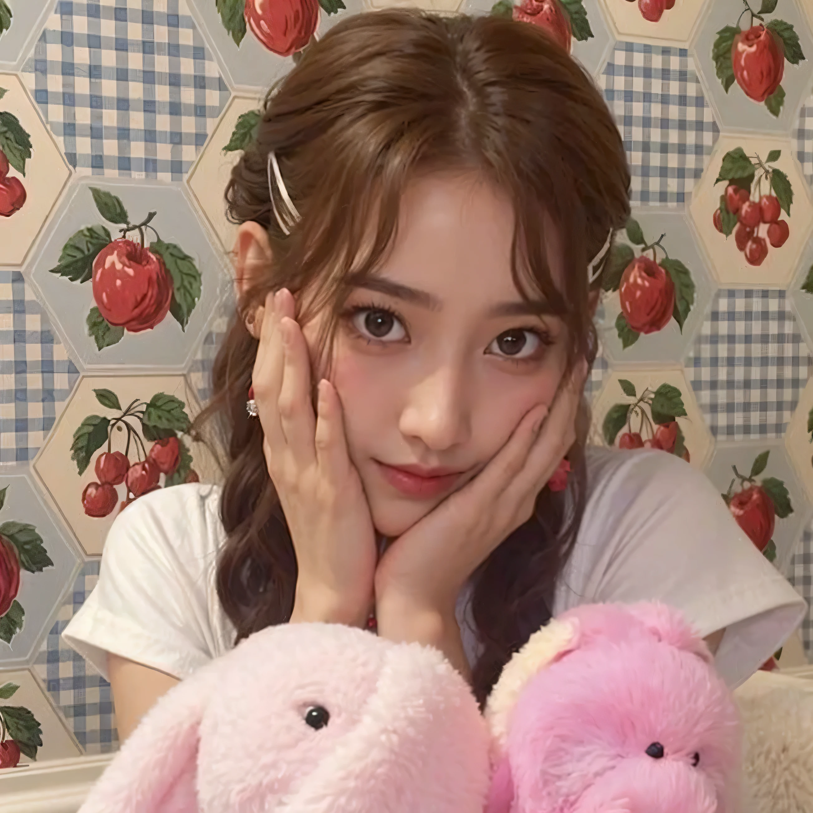 hay una mujer que sostiene un osito de peluche rosa, dilraba dilmurat, tzuyu de dos veces, con cara linda - fina, por Ayami Kojima, chiho, ulzzang, ella tiene una linda cara expresiva, lindocore, ella tiene una cara linda, jinyoung shin, con hermosos ojos amorosos, sakimichan sakura de lesserafim