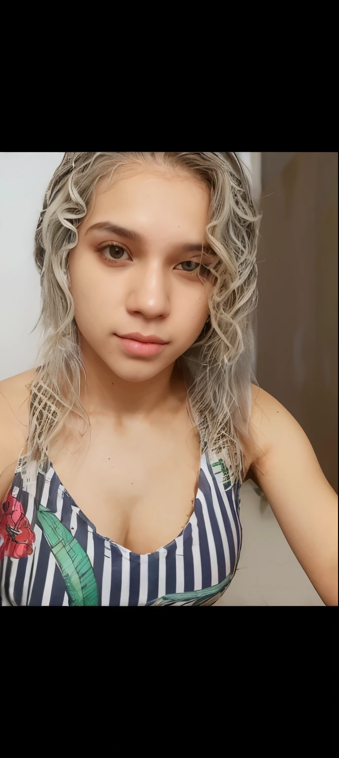 tem uma mulher com cabelo cacheado e blusa listrada, cabelo cacheado prateado, very very loiro encaracolado hair, loiro encaracolado, Cabelo branco cacheado, loiro encaracoladoe hair | d & d, cabelo loiro claro longo e cacheado, cabelo loiro cacheado, looks like fabiula nascimento, cabelo loiro cacheado, loiro encaracolado hair, com cabelos longos e cacheados, very very long cabelo loiro cacheado
