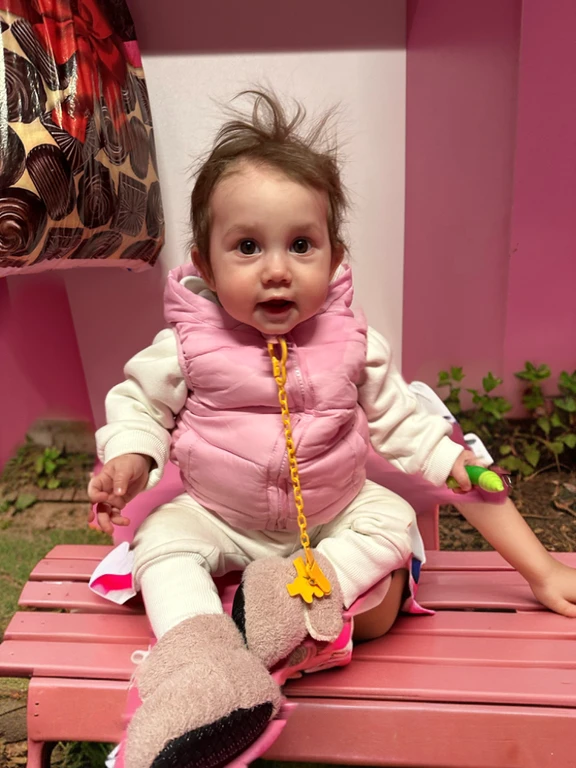 Baby yodah , (hyper realism:1.1), (detailed:1.2) Beautiful girl
