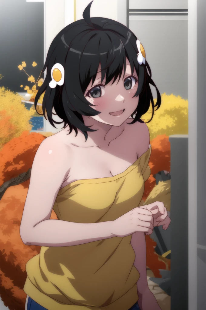1girl, solo,
araragitsukihi, short hair,
hair ornament, ahoge, egg hair ornament,
strapless sweatshirt, cleavage,
smile, upper body shot,