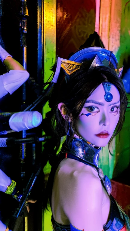 two women in costumes are in a room, ace mechanical lady, static Prometheus frame, pintura corporal azul, enfeites ciberpunk, Aztec Empress, cinematic details, guardas, cena da varanda, cyberpunk, por Leon Wyczółkowski, Japanese CGI, close do personagem