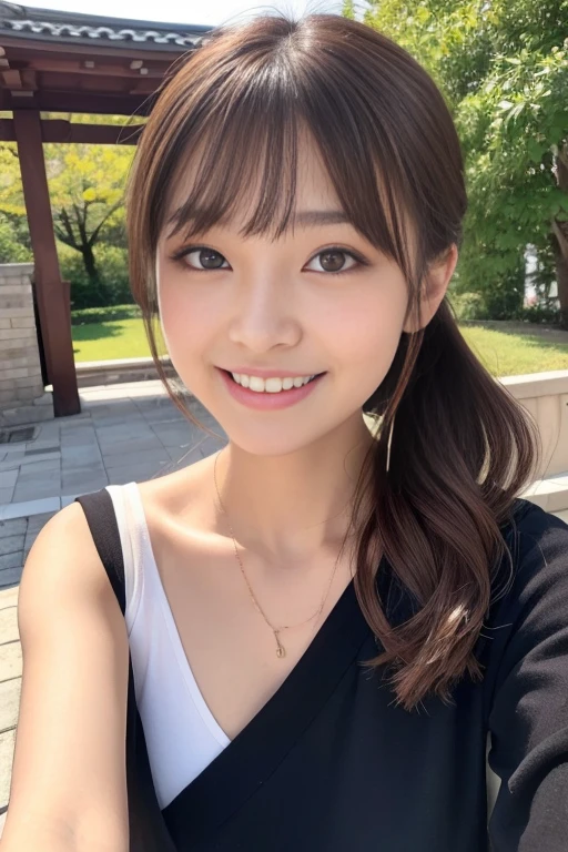 brown hair、open mouth smile、18-year-old、woman、日本人woman、1 person、transparency、masterpiece、natural makeup、up、顔up、hair tied up、bangs、selfie、Clear system