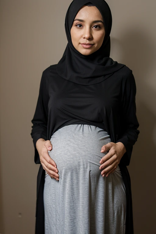 pregnant hijab 9 months