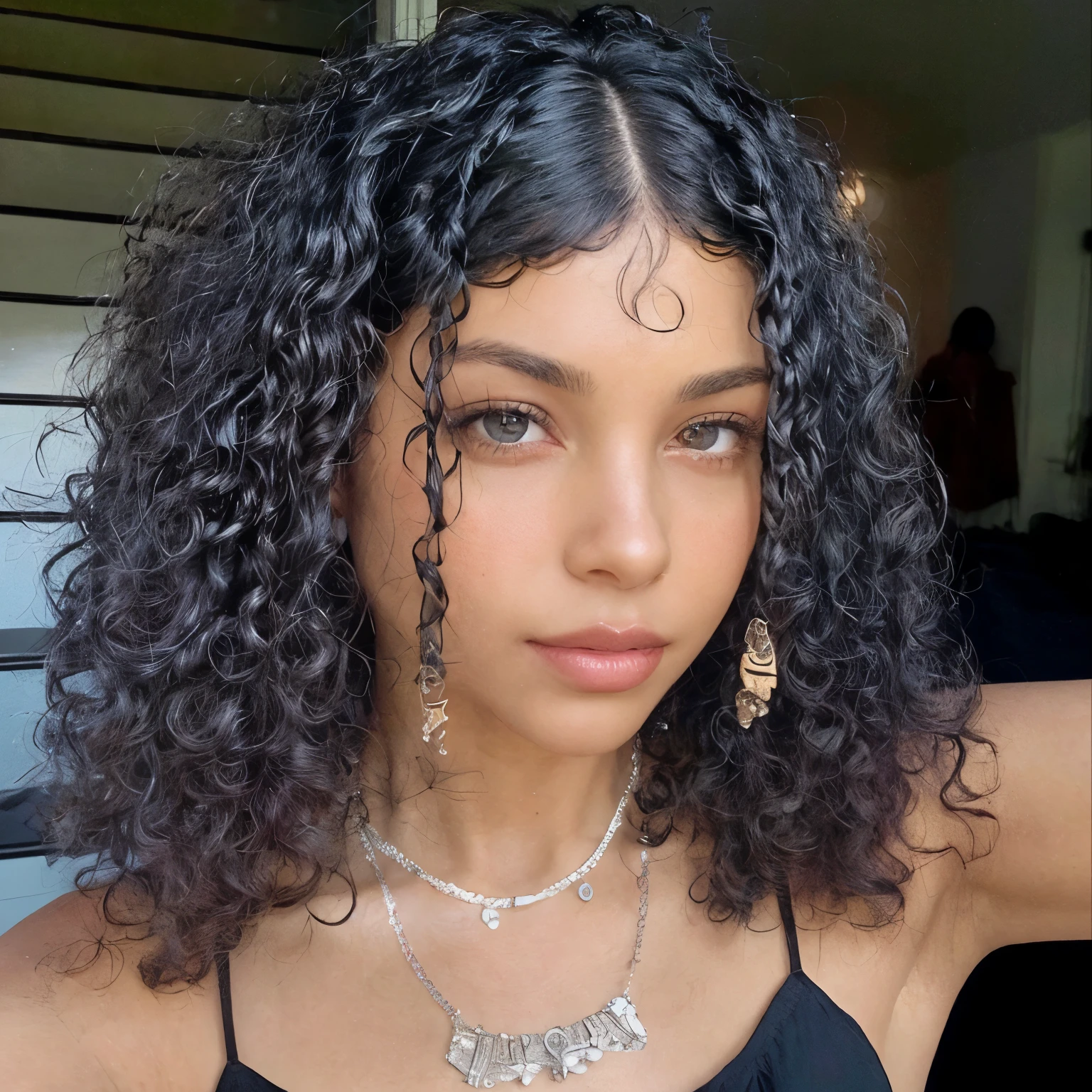 there is a woman with a black blouse and a necklace, encaracolado middle part haircut, encaracolado bangs, black encaracolado hair, encaracolado haired, encaracolado and short top hair, long wild black encaracolado hair, short black encaracolado hair, encaracolado hair, encaracolado, encaracolado black hair, com cabelo e pele texturizados, (dark shorter encaracolado hair), black long encaracolado hair, encaracolado afro