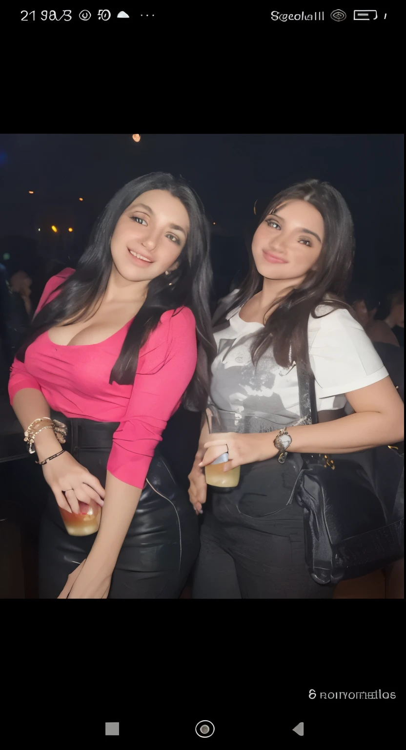 Two women standing next to each other holding drinks and posing for a photo, taken in noite club, lindas garotas, noite, garotas fofas, duas meninas, cerca de 20 anos, Mulheres bonitas, in a noiteclub, on jungle noite !!!, meni chatzipanagiotou, university students, noite club, completamente nuas peitudas com as vaginas raspadas