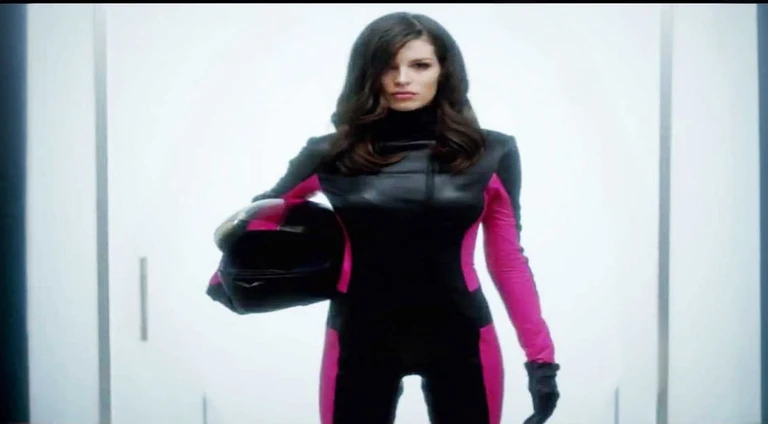 there is a woman in a black and pink wetsuit holding a helmet, style is a blend of æon flux, style mix of æon flux, in a mixed style of æon flux, mila jovovich as spiderwoman, as a retro futuristic heroine, as a retrofuturistic heroine, kate beckinsale weared as thief