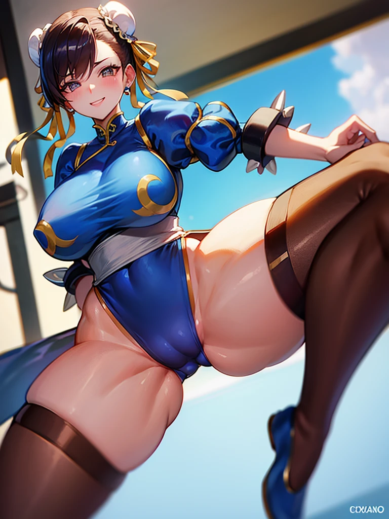 chun li, , uniforme azul classico, brown tights, belos olhos, olhos detalhados , quarto a tarde, pose sexy, olhando para frente, corpo sexy, belas coxas,sorriso