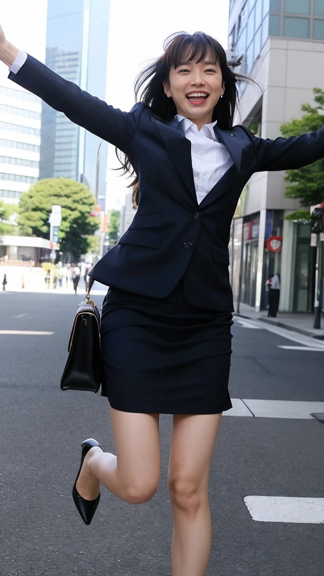 highest quality、masterpiece、ultra high resolution、(realistic:1.4)、Downtown Tokyo、woman、ライオンから逃げるwoman、(((jump and rotate)))、grin and laugh、beautiful woman、suit、skirt、handbag、high heels