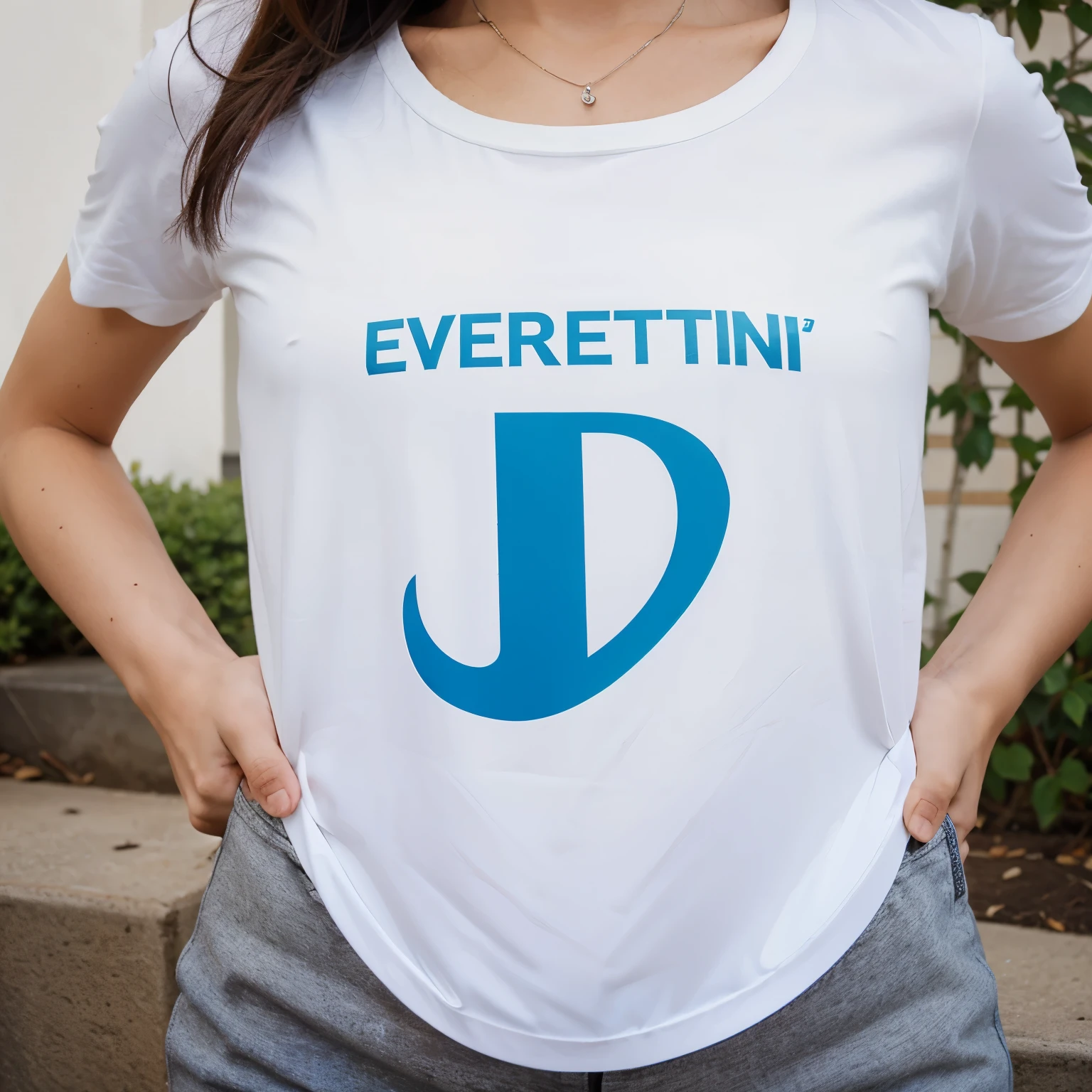 A logo for a brand called EVERITIN SALES