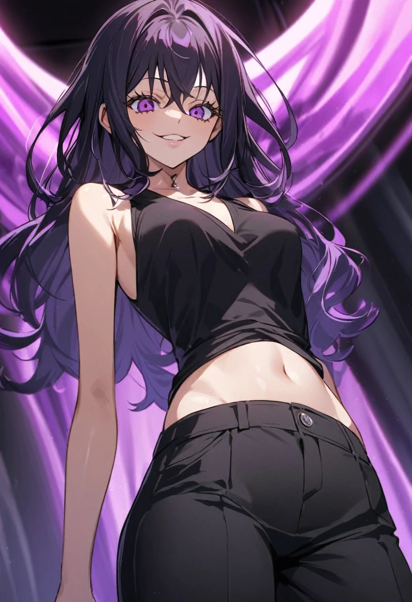 Reze tiene una figura bien proporcionada con un cuerpo voluptuoso, su piel es de tez clara. Ella es muy alta y esbelta, She has long black hair with purple tones that reaches above her waist with a few strands of hair that frame her face up to her chin., light, shiny purple eyes and voluminous eyelashes. 
En su cuello lleva una gargantilla con un alfiler de bomba que sobresale de un lado de su cuello. His clothing is a short sleeveless black shirt and he is wearing black pants..
Al estilo del anime One Piece.                                 ES MUJER.