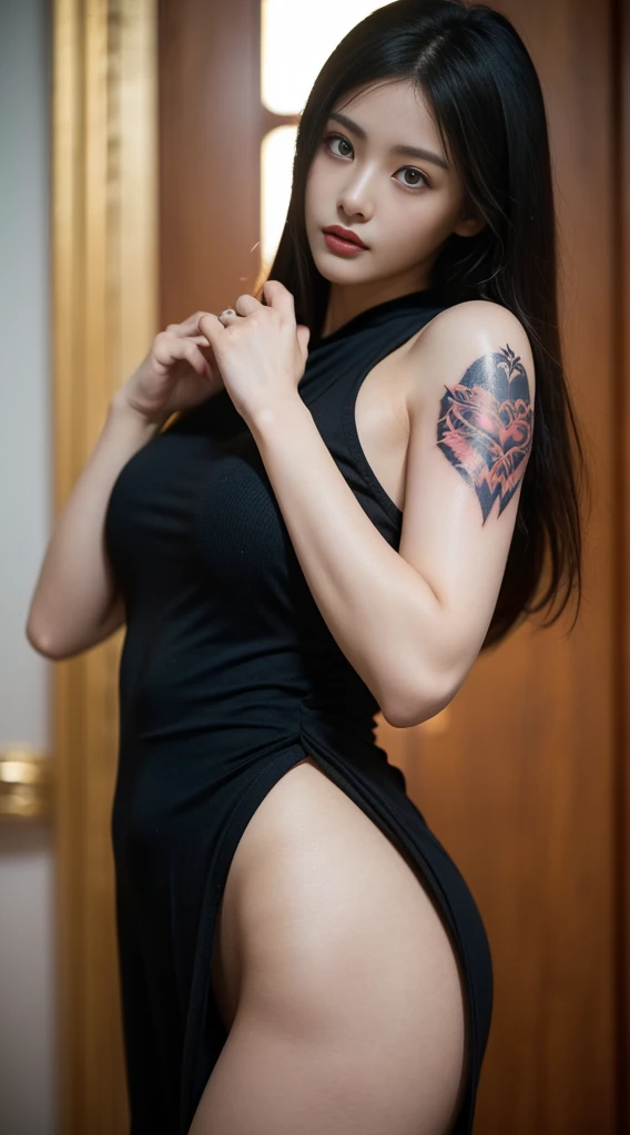 (best quality,height:1.2),very detailed,(realistic:1.37),(soft light),(1 girl),abandoned,from the front,luxurious,raise hips,(detailed face),(tattoo),Lock the heart of a thief,Its body.,golden eyes,black hair,long hair.