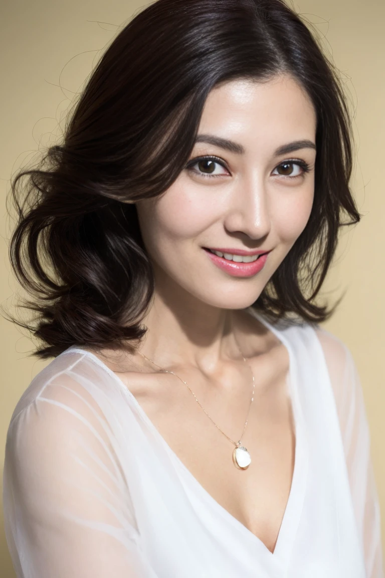 (8k、original photography、quality、masseter membrane:1.2)、super detailed、super resolution、(actual、real picture:1.37)、abortion、HD RAW color photography、Professional photography、hVery detailed and beautiful、Very detailed、8K picture wallpaper、Stunningly detailed、File size huge、official art、HVery detailed CG Unity 8k wallpaper HVery detailed womas、Handsome profile of a 20-year-old woman, Very nice eyes、highly refined skin、Very detailed nose、Very detailed的嘴巴、perfect anatomy、background、detailed clothing、White skin、glitter on the skin、Charming potty、huge tits、A black-haired one、half length、a smile、lifelike face、exquisite eyes、sauce order、looking at camera、cowboy shooting、front、standing exercise posture、dynamic lighting