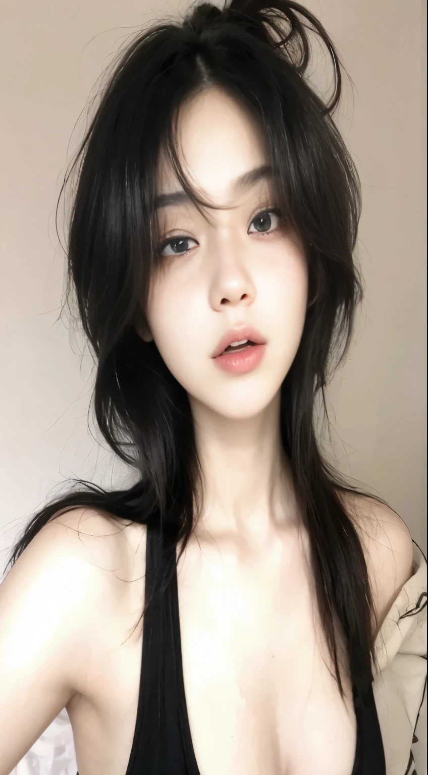 un primer plano de una mujer con un seno muy grande, cruel korean gothic girl, ulzzang, hermosa mujer surcoreana, muchacha coreana, hermosa joven coreana, pale gothic beauty, hermosa joven coreana, korean symmetrical face, rasgos de la cara coreana, joven y adorable rostro coreano, pale korean adorable face, pale round face, cara sexy con maquillaje completo