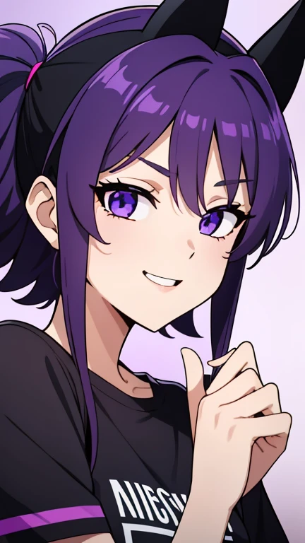 Fille seul, cheveux longs et noirs, purple neon horns on the head, yeux violets fins, Tee-shirt noir, veste noir par dessus le tee shirt, pentalon noir, vue en portrait, poitrine forte, expression du visage : heureuse, souriante, excited, folle.