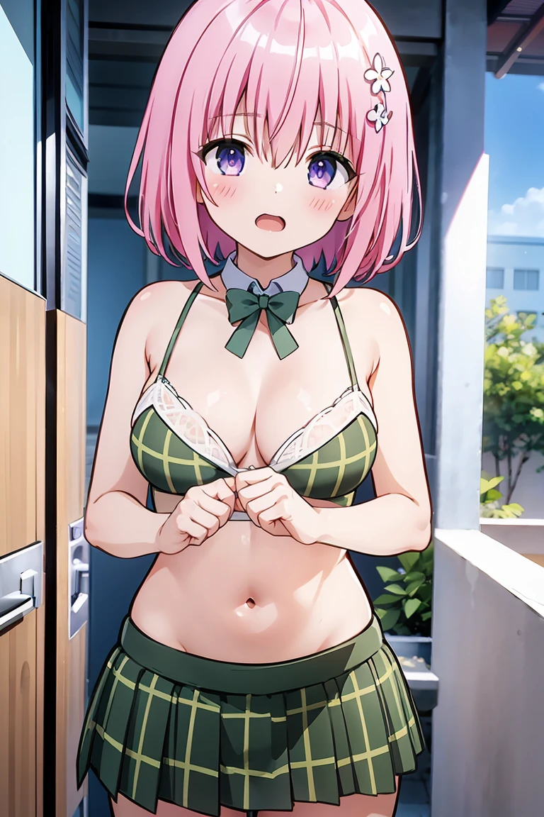 Fair，official art，Excellent texture，8k，masterpiece，best quality，完美的detail，Imagine，bathroom，tub，place，Blue sky，Sunlight，1 female high school student，detail，open mouth，blush，清晰Bare neck，Sexy，Mature，Bare neck，Bare shoulders，Large Breasts，Bikini，Exposes the entire abdomen，Glamorous navel，mini skirt，Transparent arms，Fair身材，Perfect hands，Detailed fingers，Excellent，Perfect anatomical structure，CG perfeita，depth of place，Depth of Field