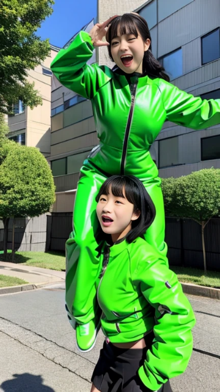 live-action female kindergartener Residential Street green Shining Enamel Transforms multiple female opponents' skin into rubber suits chameleon