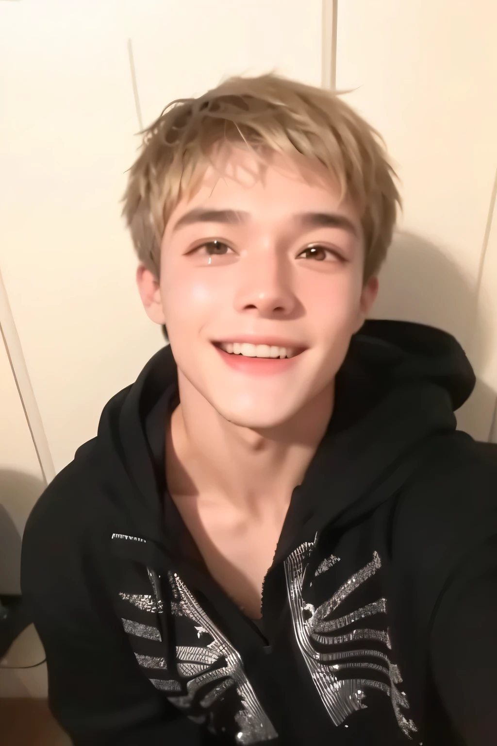 Un joven arafed con cabello rubio y una sudadera con capucha negra., cuchilla del grupo de drenaje, joel fletcher, Dylan Cole, giga chad llorando, tommy 1 6 years, clina cristiana, jovencito, Connor Hibbs, Skydsgaard, chico rubio con ojos amarillos, crying and smiling franticly, chico rubio, Footballer Martin Odegaard