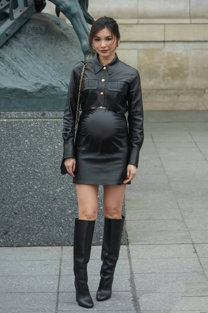Large round pregnant belly