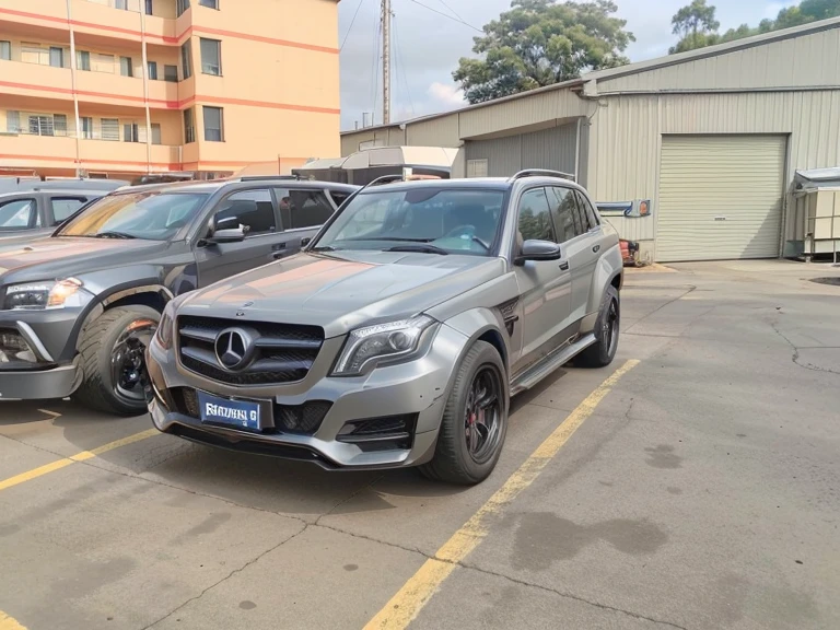 , Mercedes,GLK high quality,(LB-Works Full Version: walk)、(86 Gas Turbine)、(drift)、Sponsor logo、future、Racing Specifications、(Gorgeous design)、Live Recording、detail、Deep Edge、Wide tires、Track、Turn on the light, A perfect masterpiece,