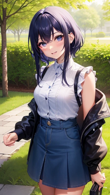 chica joven, pelo rubio largo, dos colas de caballo, blue eyes, chaqueta blanca, mangas cortas, top ajustado azul, falda azul, pantimedias, sonrisa, boca abierta, Obra maestra, alta calidad, 4k, High Definition, Buen detalle