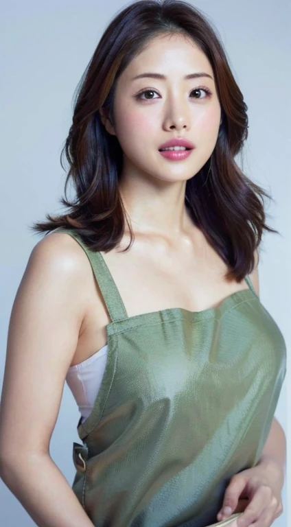 (((Off shot of satomi ishihara)))、(8k、Raw photo、highest quality、Masseter muscle area:1.2)、Ultra-detailed、Ultra-high resolution、(Realistic、Realistic photos:1.37)、Portrait、High-resolution RAW color photos、Professional photography、hVery detailed and beautiful、Very detailed、8k Picture Wallpaper、Incredibly detailed、Large file size、Official Art、HVery detailed CG Unity 8k wallpapers、hVery detailed beautiful girl、Very detailed顔、Very detailed目、Very detailed皮膚、Very detailed指、hVery detailed nose、Very detailed詳細な口、Perfect Anatomy、Detailed Background、Detailed clothing、1 girl、(20:1.2)、cute、(satomi ishihara)、Realistic body、、(White skin)、Glowing Skin、Glamour body、Black-haired、Short Bob、(Blunt bangs: 1.2)、cute顔、Realistic Face、Delicate eyes、Source Order、((Full Body Shot))、((Wearing an apron in full nudity))、((Pull Shot))、(Wearing a necklace)、((Front shot))、Looking at the camera、Contrapo、Dynamic Lighting、((Huge boobs:1.2))、Beautiful feet、Accentuate your cleavage、 (Full nude satomi ishihara)、(((Big shiny lips)))