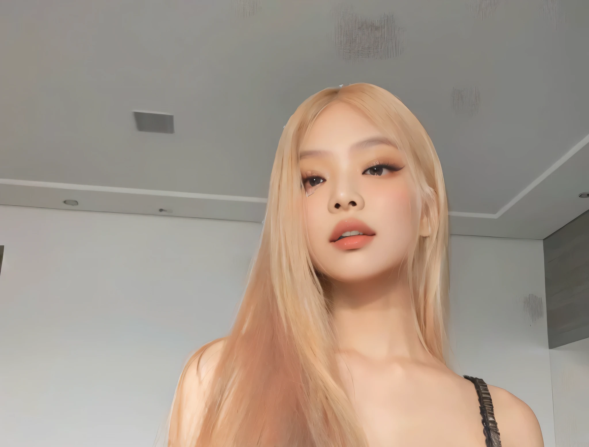 JENNIE BLACKPINK mulher loira com cabelos longos e vestido preto posando para uma foto, Retrato de Jossi do Blackpink, com longos cabelos loiros, cabelo loiro extremamente claro, parque roseanne de blackpink, retrato suave fotografado 8k, cabelo loiro muito claro, linda jovem coreana, Asian with long hair, coreana, blonde and attractive features, linda mulher sul-coreana