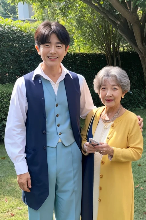 live-action　Mature Woman　Grandson and grandmother