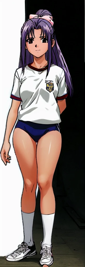 Momoko Koigakubo, a tall girl with beautiful legs, is standing with a smile on her face in a white gym uniform and navy blue bloomers that look like panties.。