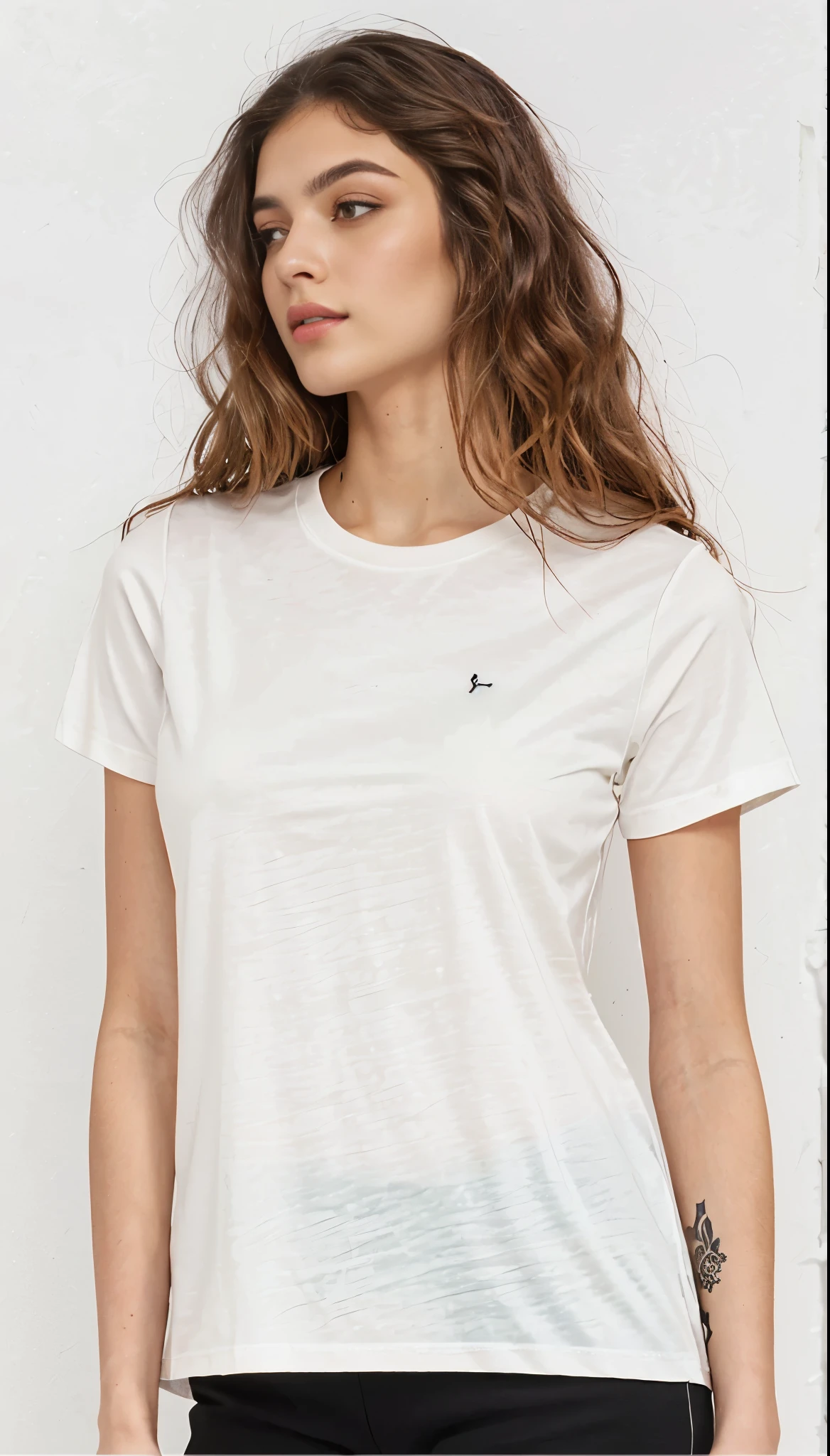 a woman wearing a white shirt and black pants, Manga curta, camiseta branca, estampado em uma camiseta de linho creme, plain camiseta branca, camiseta branca, camiseta branca, Minimal clothing, Victoria Siemer, wear's Bege shirt, centre image, Bege, vestindo uma camiseta, imagem detalhada do produto, velvia