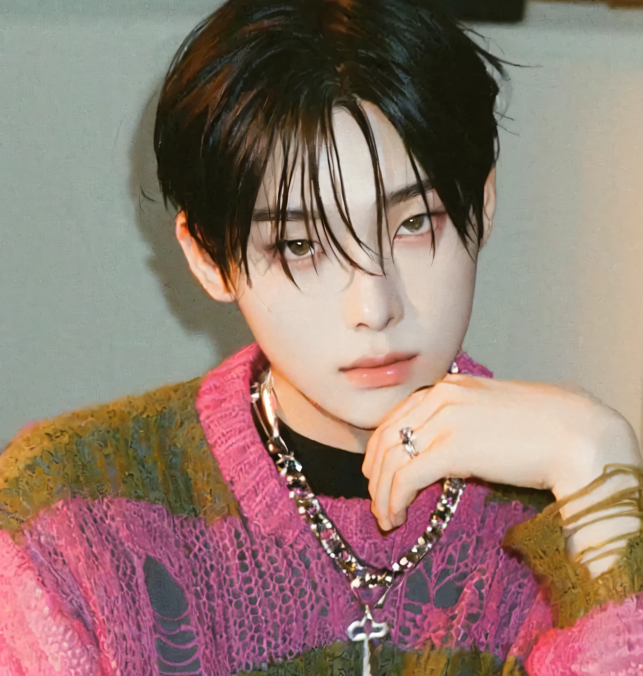 Arafed young man with a necklace and a sweater on., Jung Jaehyun, Kim Doyoung, retrato de jossi de blackpink, jinyoung shin, hyung tae, kim taejin, cuchilla del grupo de drenaje, cai xukun, handsome japanese demon boy, Hong June Hyung, delicate androgynous prince, tommy 1 6 years, pintar ulzzang kpop boy korean face Kim Sunoo BTS Jin korean male face