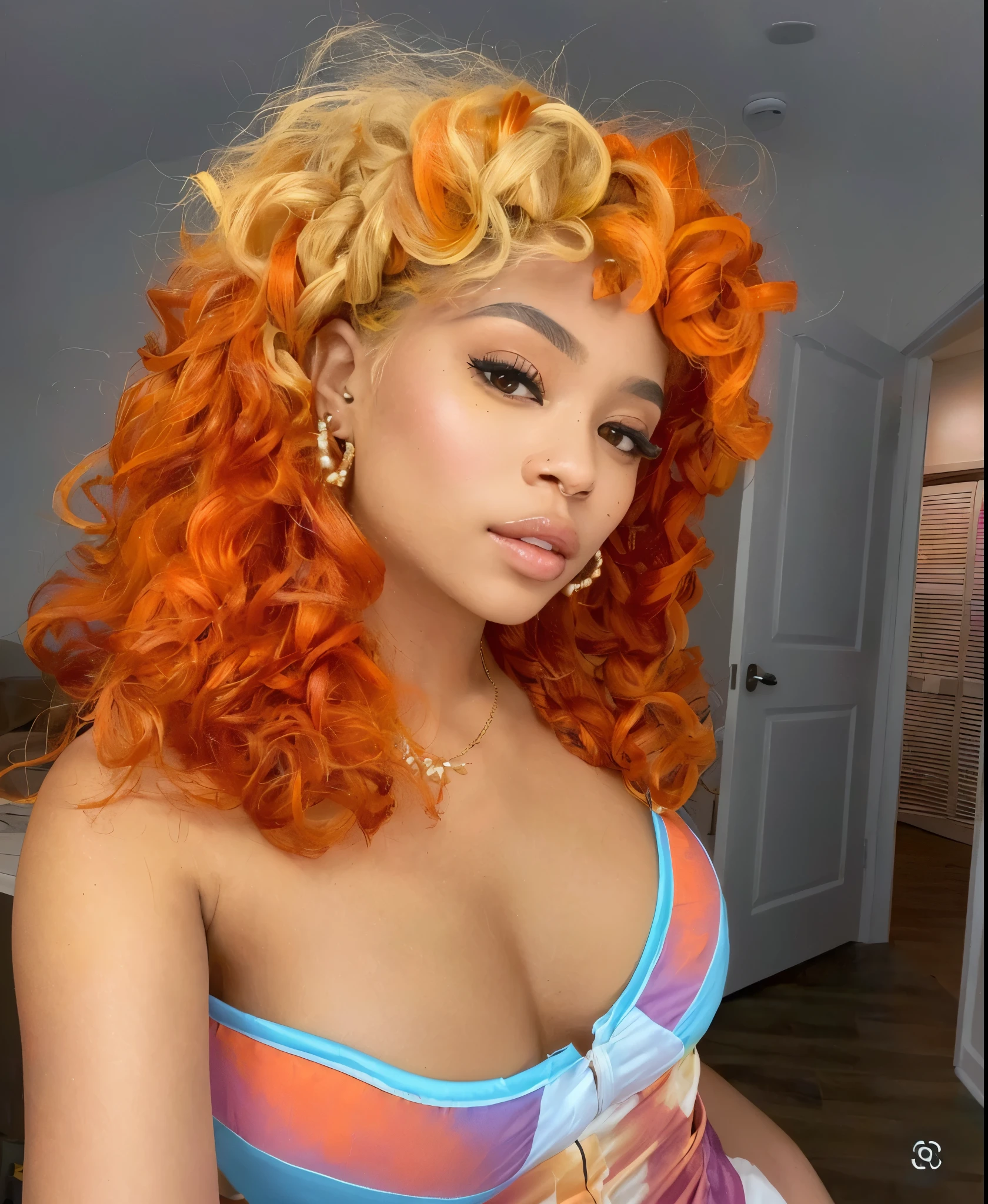 a close up of a woman with cabelo laranja and a colorful dress, bright cabelo laranja, quanto, cabelo laranja, cabelo laranja brilhante, cabelo cacheado cor de cobre, long wavy cabelo laranja, cerveja madison como leeloo, long cabelo laranja, pele laranja e cabelos longos e ardentes, com cabelo ruivo cacheado, tintura de cabelo em dois tons, destaques laranja, orange braided hair