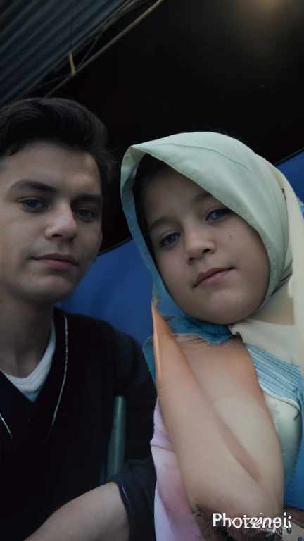 People Hungaria, foto realistik 