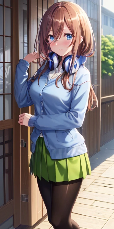masutepiece, Best Quality, (Very detailed CG Unity 8K wallpaper) (Best Quality), (Best Illustration), (Best Shadows), Miku Nakano, Brown hair, Blue eyes, classroom, Beautiful detailed eyes, looking at viewer,(Blue Cardigan),(Short green pleated skirt),(Black pantyhose),happy,embarrassed,slouch