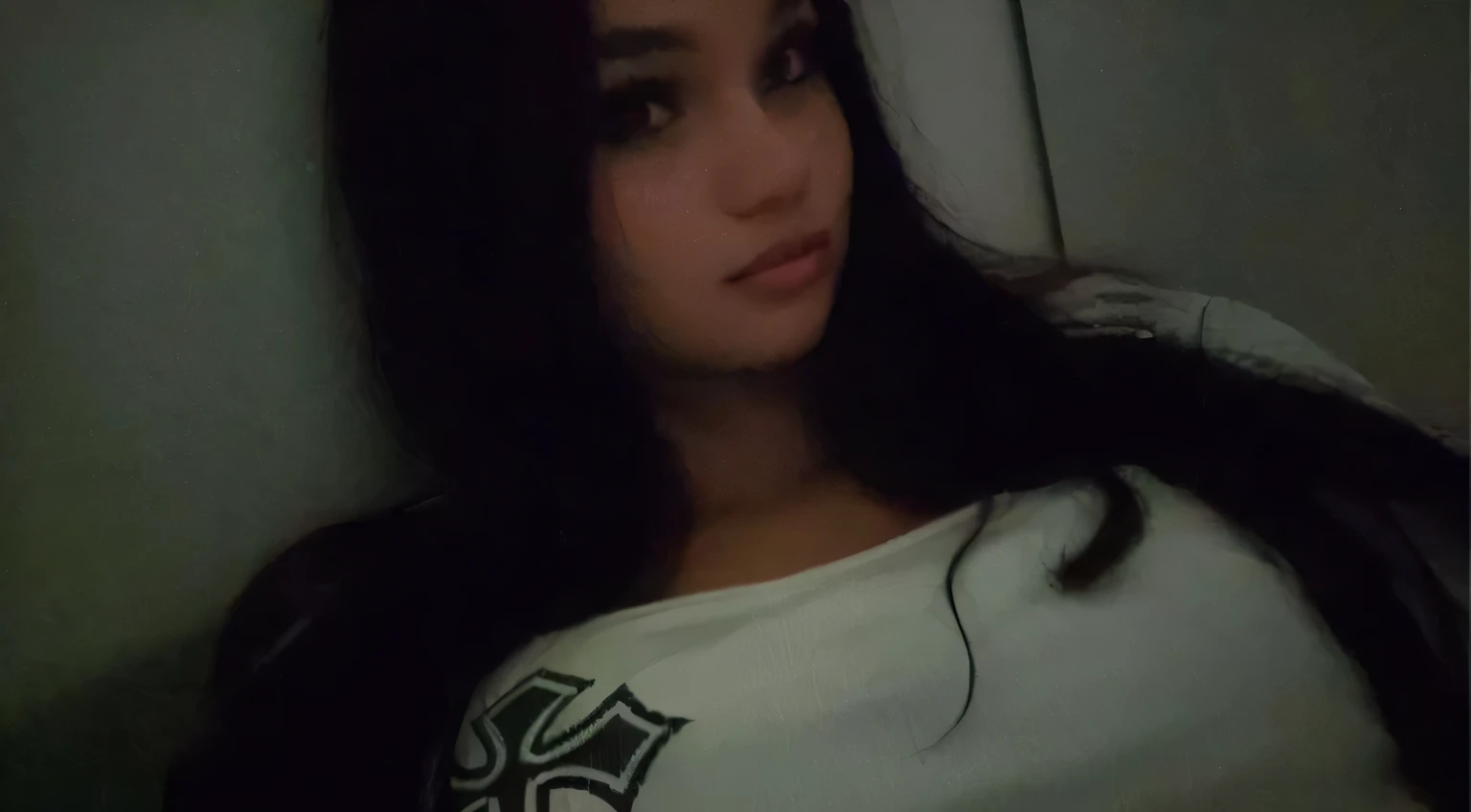 arafed woman taking a selfie in a black sports bra, fit pic, 18 years old, 2 4 year old female model, tinyest midriff ever, half body cropping, tight outfit, detailed sports bra, physical : tinyest midriff ever, 1 8 yo, sport bra and shorts, beautiful midriff, tiny waist