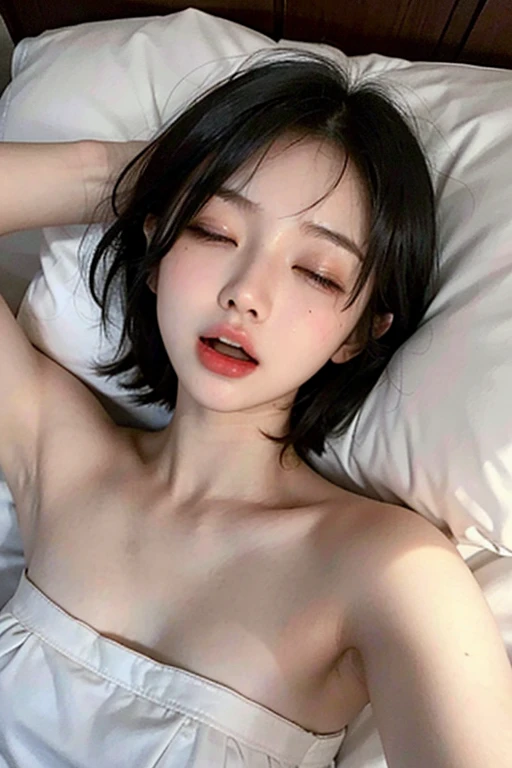 NSFW:1.5,Lying on your back in bed、Lying, on  back, From  above, looking at view,top-quality、​masterpiece、超A high resolution、(Photorealsitic:1.4)、Raw photo、1girl in、full nude, light、Kiss Pose,Lying