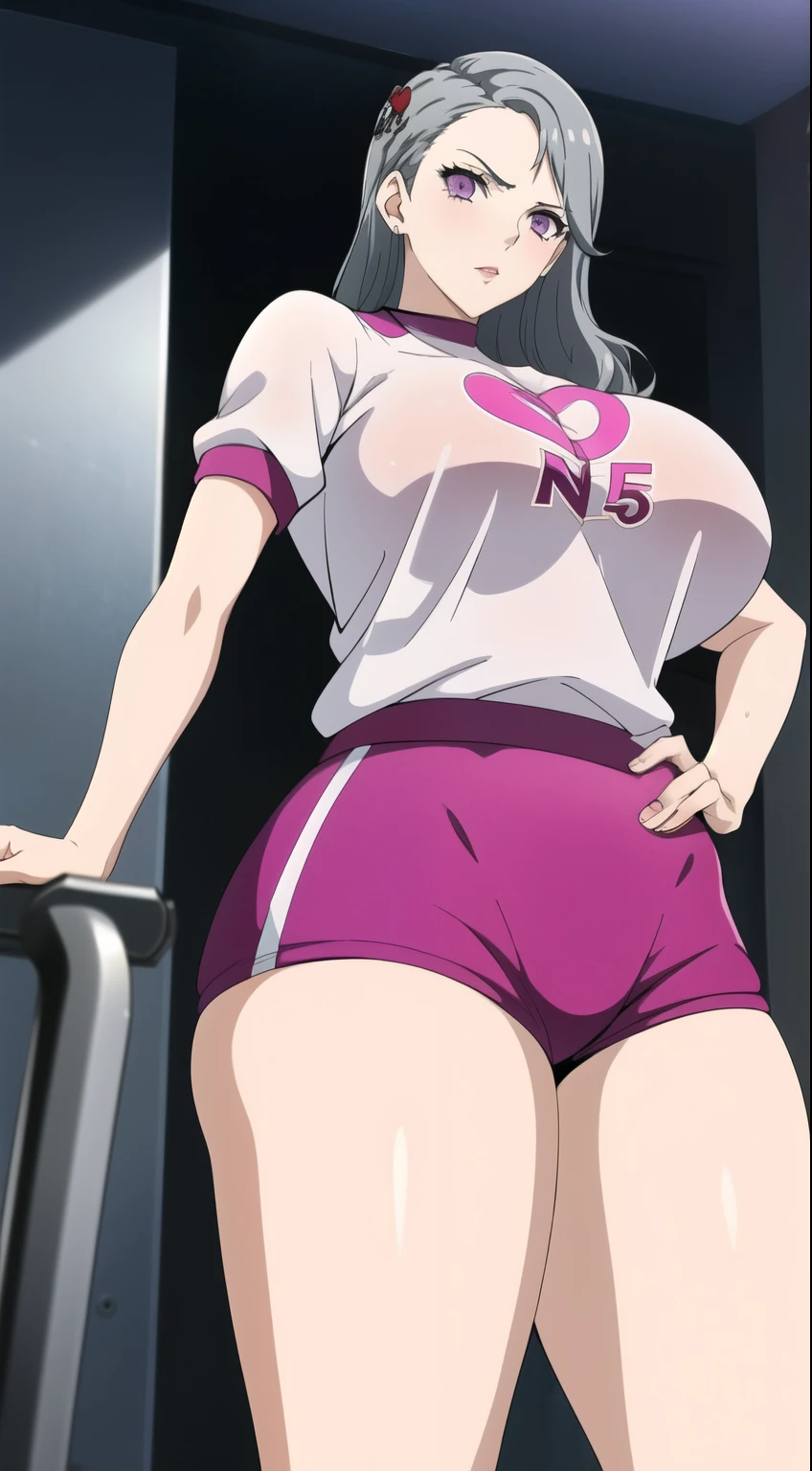 masterpiece, 1 girl, alone, Shortcuts, , Niijima Sae (persona 5)、Big Breasts, Mature Woman, Glare,Sharp eyes, Silver Hair、Lilac eyes, Pink gym clothes,Pink bloomers, Pose standing thigh sex,Thick thighs, View from below