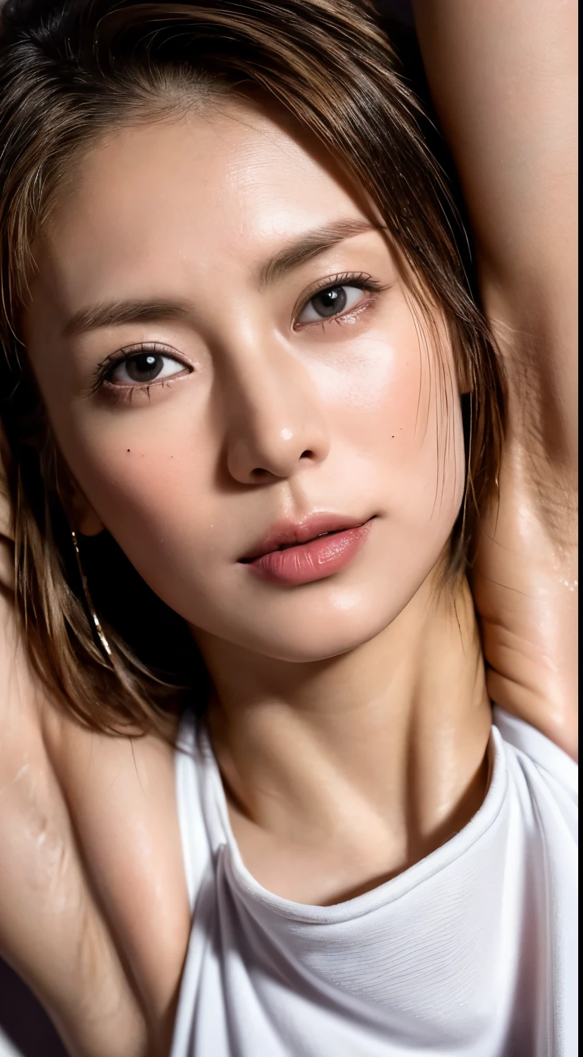 (Ultra HD、Ultra-high resolution、8k、Japanese Housewife、In the kitchen)、Attention in the armpits、((Look Viewer:1.8))、(Extremely realistic skin texture:1.4)、(Realistic:1.3)、short hair、(smile:0.4)、(blonde:1.3)、40-year-old woman、Ponytail hairstyle、(Lift one arm and show your armpit:1.3)、(Face close-up:1.34)、(Armpit sweat:1.2)