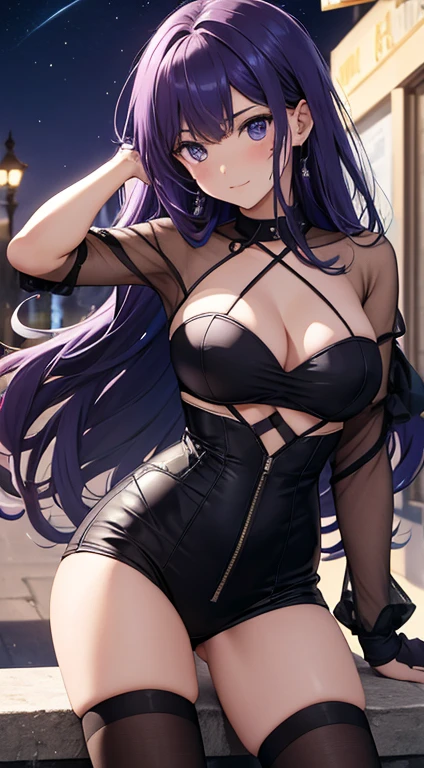 top-quality、Top image quality、​masterpiece、girl with Fille anime 18 ans cheveux violet mini short dans la nuit incurvé regard intense position standard corps entier corps entier taille fine yeux rouges longs ongles croque top style moderne cuir veste noire short noir tatouage violet ville illuminé extérieur